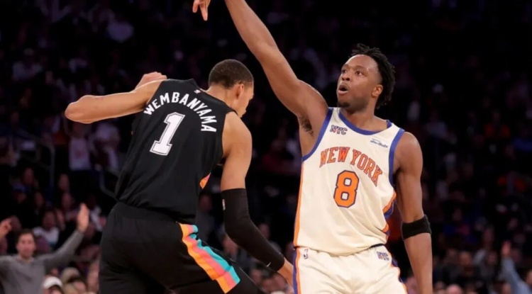 半岛体育官网-文班约基奇的季后赛预习：泥淖与钢铁